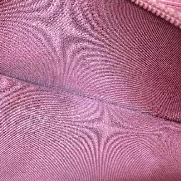 CHANEL 19 Zip Around Wallet in Blush Apricot Pink Matelasse Lambskin Authentic - Picture 9 of 9